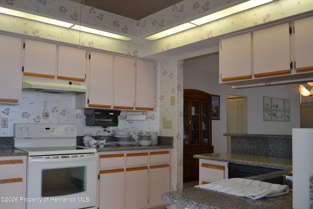 10416 Casa Grande Circle, Spring Hill, FL 34608