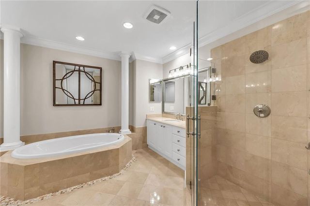 2718 Callista CT # 101, Naples, FL 34114