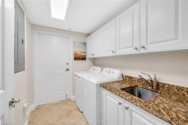 2718 Callista CT # 101, Naples, FL 34114