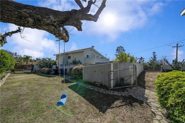 5086 Via Serena, Alta Loma, CA 91701