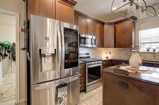 502 Pool Lane, Shawnee, OK 74801