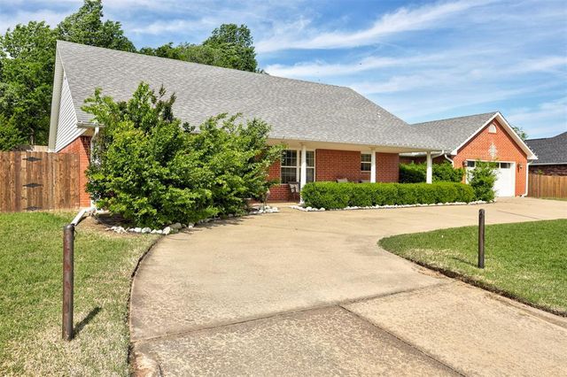 502 Pool Lane, Shawnee, OK 74801