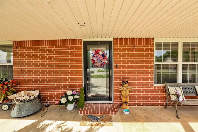 502 Pool Lane, Shawnee, OK 74801