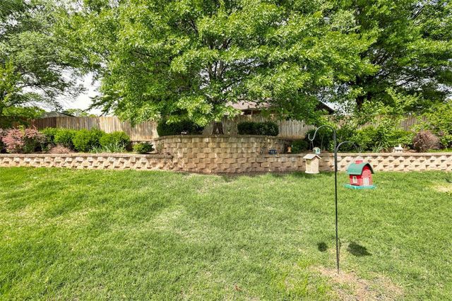 502 Pool Lane, Shawnee, OK 74801