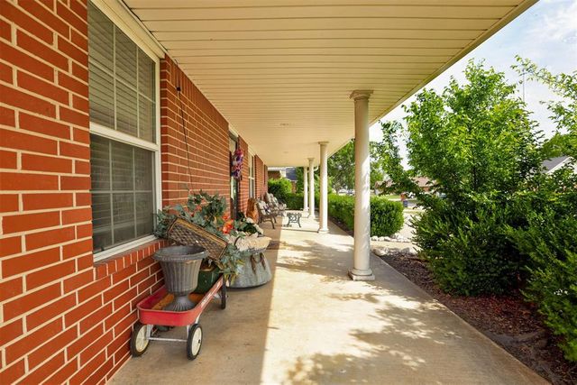 502 Pool Lane, Shawnee, OK 74801