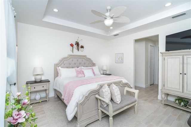 2440 CLIFF STREET, North Port, FL 34286