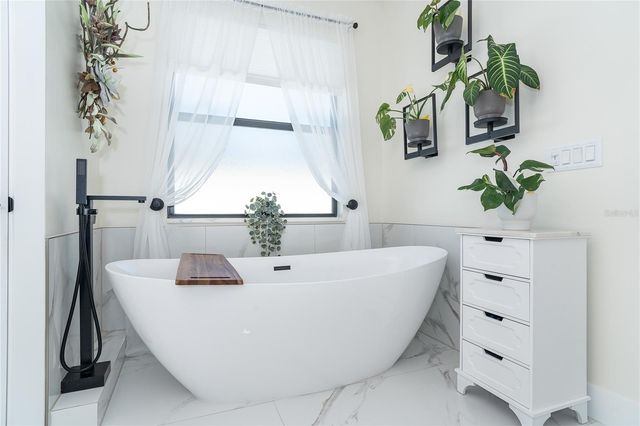 2440 CLIFF STREET, North Port, FL 34286