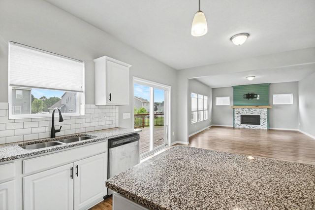 6677 Dutton Trail Drive SE, Caledonia, MI 49316