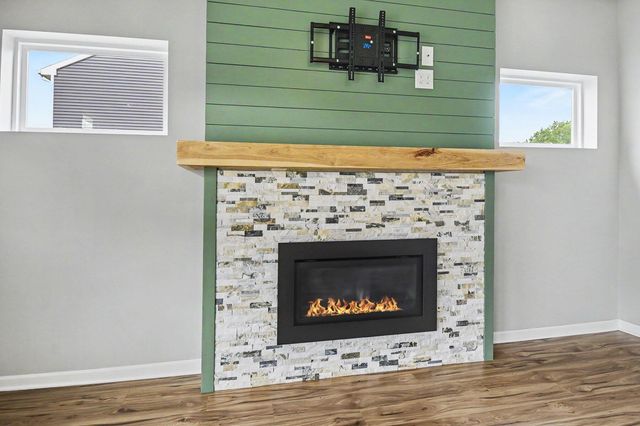 6677 Dutton Trail Drive SE, Caledonia, MI 49316