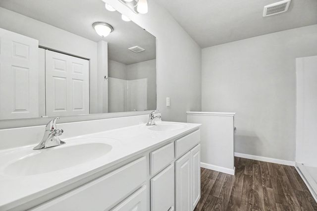 6677 Dutton Trail Drive SE, Caledonia, MI 49316