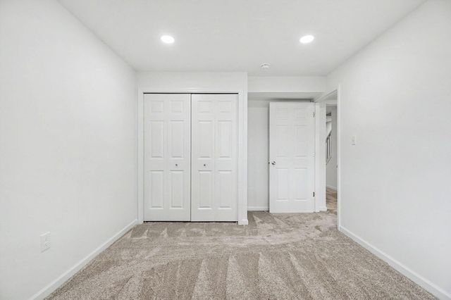6677 Dutton Trail Drive SE, Caledonia, MI 49316