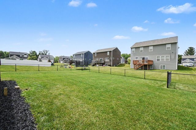 6677 Dutton Trail Drive SE, Caledonia, MI 49316