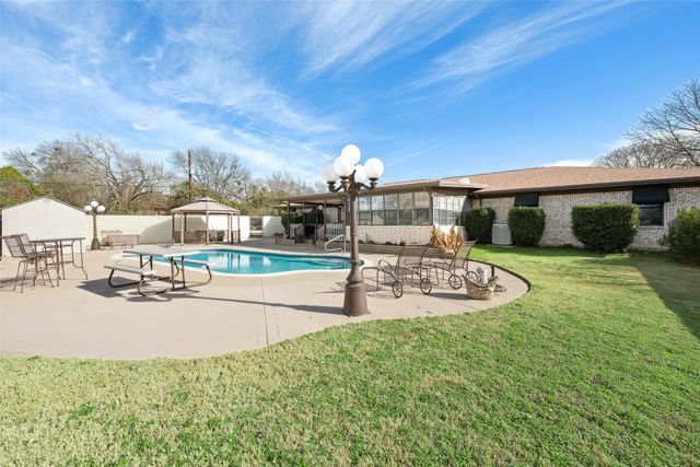 4914 Nancy Lane, Mansfield, TX 76063