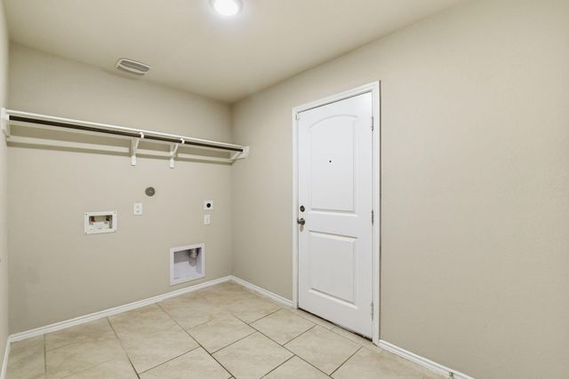 22014 Pheasant Bend Lane, Porter, TX 77365