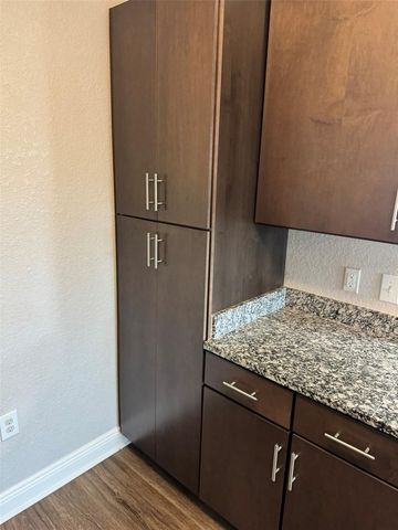 2420 ANN ROU ROAD 201, Tavares, FL 32778