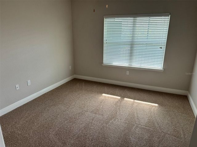 2420 ANN ROU ROAD 201, Tavares, FL 32778