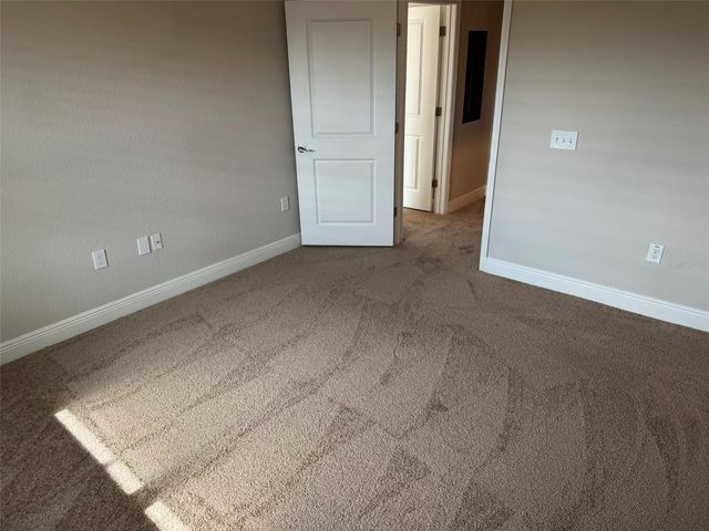 2420 ANN ROU ROAD 201, Tavares, FL 32778