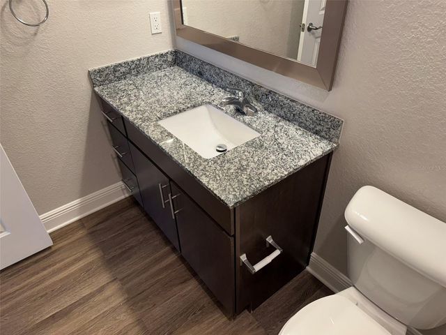 2420 ANN ROU ROAD 201, Tavares, FL 32778