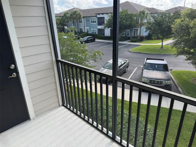 2420 ANN ROU ROAD 201, Tavares, FL 32778
