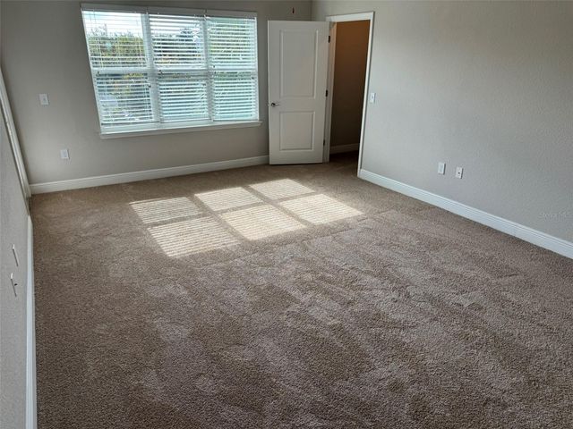 2420 ANN ROU ROAD 201, Tavares, FL 32778