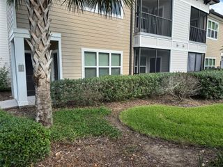 2420 ANN ROU ROAD 201, Tavares, FL 32778