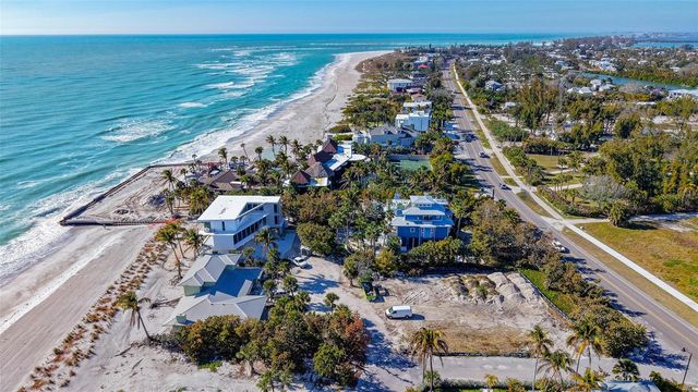 6603 GULFSIDE ROAD, Longboat Key, FL 34228