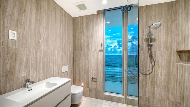 6603 GULFSIDE ROAD, Longboat Key, FL 34228