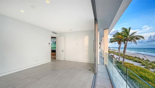 6603 GULFSIDE ROAD, Longboat Key, FL 34228