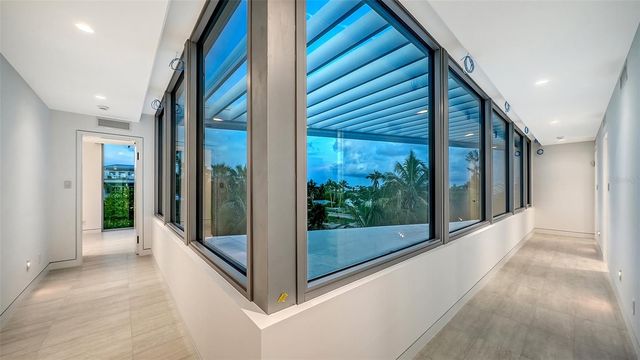 6603 GULFSIDE ROAD, Longboat Key, FL 34228