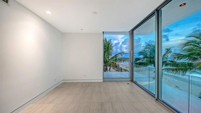 6603 GULFSIDE ROAD, Longboat Key, FL 34228