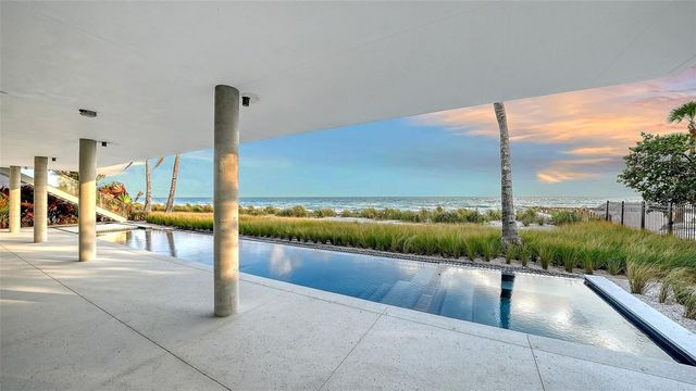 6603 GULFSIDE ROAD, Longboat Key, FL 34228