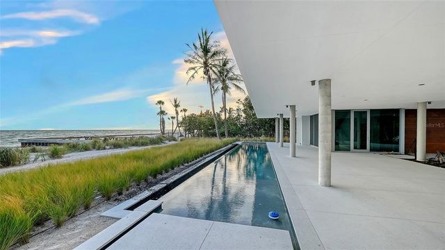 6603 GULFSIDE ROAD, Longboat Key, FL 34228
