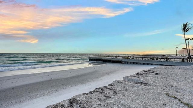 6603 GULFSIDE ROAD, Longboat Key, FL 34228