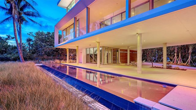 6603 GULFSIDE ROAD, Longboat Key, FL 34228