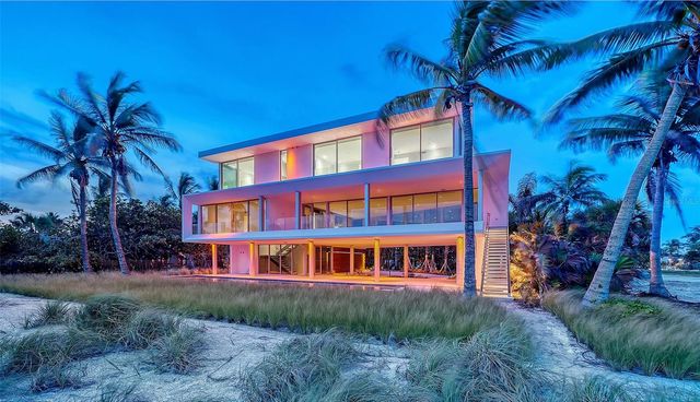6603 GULFSIDE ROAD, Longboat Key, FL 34228