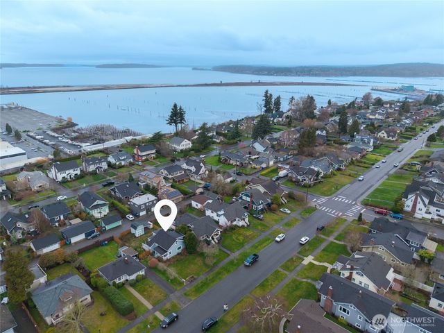 1018 Rucker Avenue, Everett, WA 98201