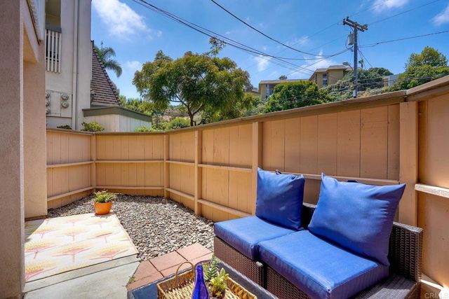 3852 Basilone 2, San Diego, CA 92110