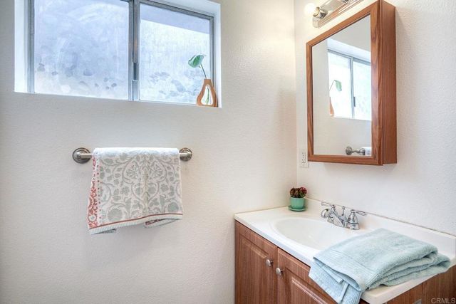 3852 Basilone 2, San Diego, CA 92110