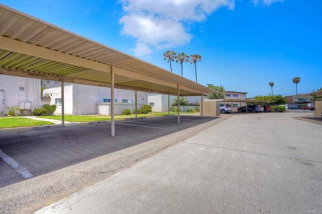 3852 Basilone 2, San Diego, CA 92110