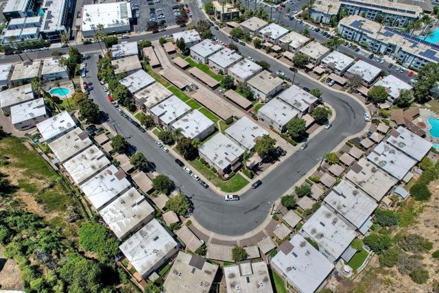 3852 Basilone 2, San Diego, CA 92110
