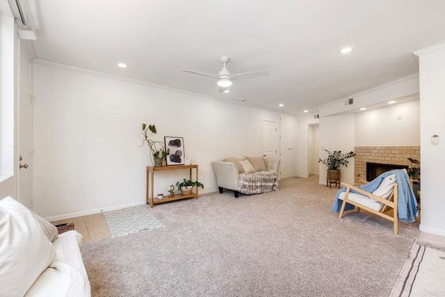 3852 Basilone 2, San Diego, CA 92110