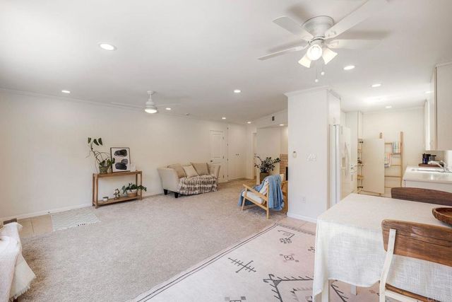 3852 Basilone 2, San Diego, CA 92110