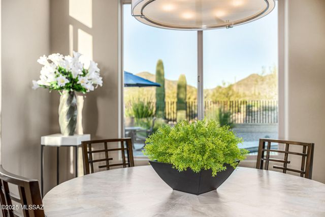 6380 W Quiet Night Drive, Marana, AZ 85658