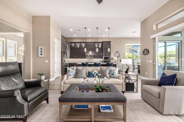 6380 W Quiet Night Drive, Marana, AZ 85658