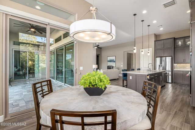 6380 W Quiet Night Drive, Marana, AZ 85658