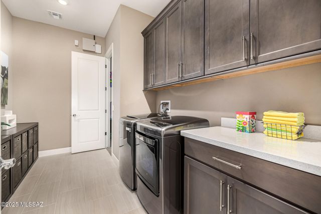 6380 W Quiet Night Drive, Marana, AZ 85658