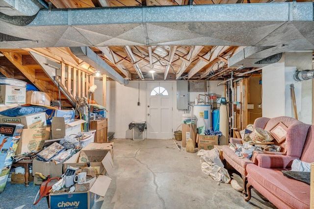 378 Archway RD, Blue Ridge, VA 24064