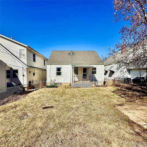 5548 Shaw Avenue, St Louis, MO 63110