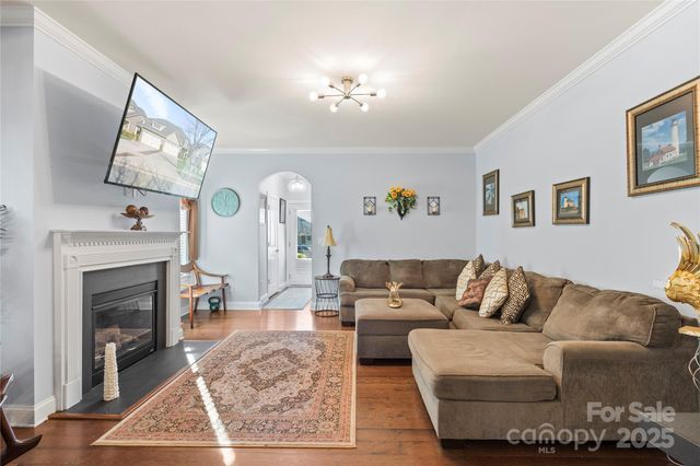 149 Martingale Avenue, Mooresville, NC 28115