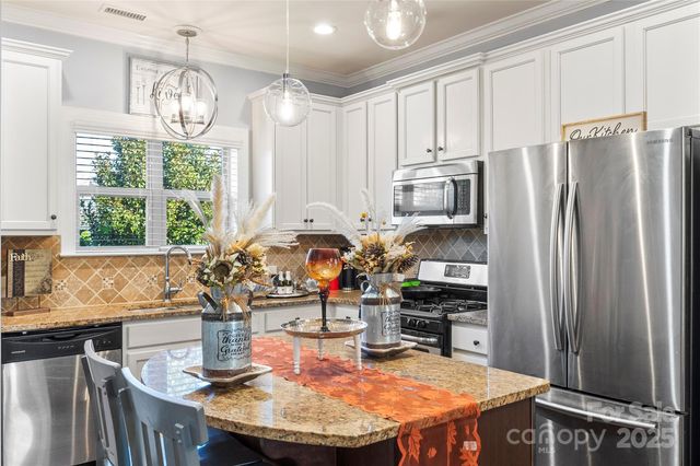 149 Martingale Avenue, Mooresville, NC 28115